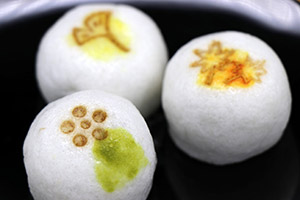 季節の薯蕷